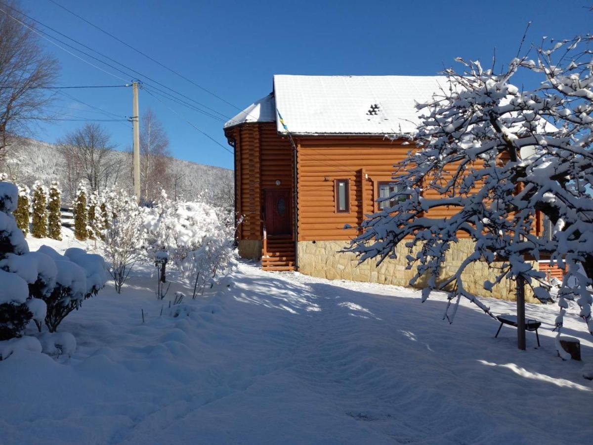 Вікенд Yaremche Exterior foto