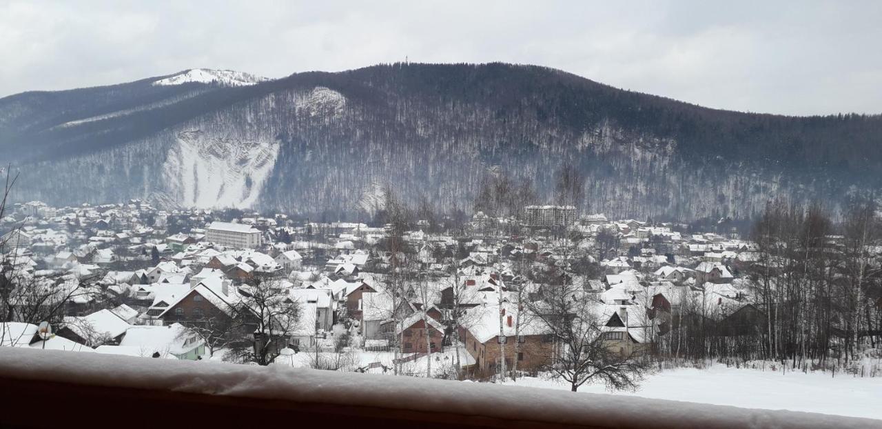 Вікенд Yaremche Exterior foto