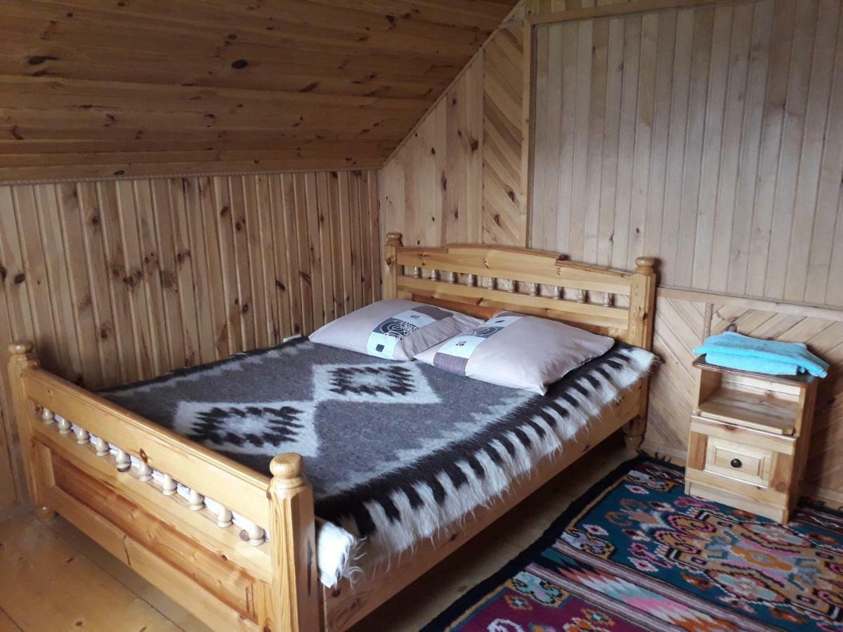 Вікенд Yaremche Exterior foto